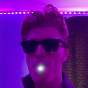 Meet your Posher, Liam